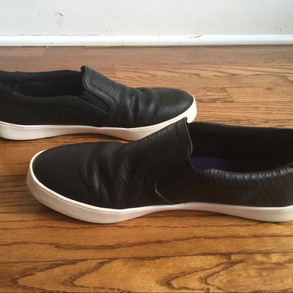 Dr. Scholls Black Slides